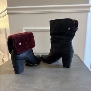 UGG Australia Layna Black Suede Sheepskin Ankle boots 1005955. Size 10